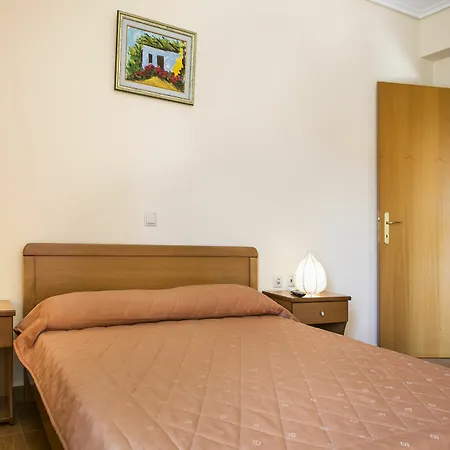 Evi's Gardens Apartament
