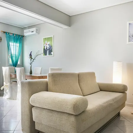 Evi's Gardens Appartement *